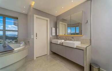 Imagem 6: Barra Sul - Frente Mar - Apto Decorado - 4 Vagas - Lazer Completo