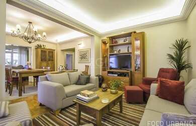 Imagem 4: Apartamento de 4 dormitórios, suíte, churrasqueira a gás e uma vaga de garagem no bairro B