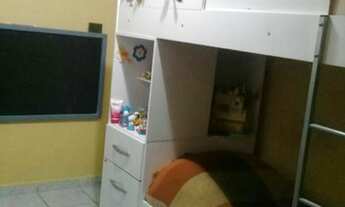 Imagem 5: Apartamento sírio cercado