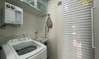 Imagem 7: Apartamento reformado e decorado com 2 dormitórios e varanda gourmet em Condomínio com laz