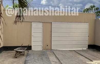 Imagem 7: Procurando casa grande com piscina? Venha conhecer essa linda casa px da Av das Torres!