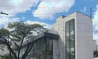 Imagem 2: Loja em Moema, de esquina. Grande visibilidade com 4 vagas