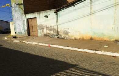 Imagem 3: Vende se casa de esquina av 9 de maio