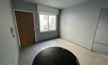 Imagem 2: Apartamento com 1 dormitório para alugar, 50 m² por R$ 1.150,00/mês - Farroupilha - Porto