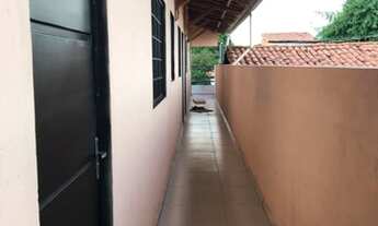 Imagem 3: Prédio com 8 quitinetes e 1 apartamento