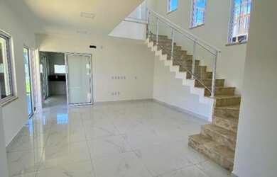 Imagem 6: Casa duplex Cidade Alpha por R$ 1.150.000,00>