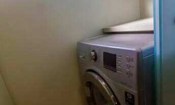 Imagem 4: Lindo Stúdio mobiliado, arejado, com sol da manhã e uma bela vista.CENTRO