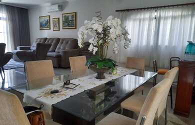 Imagem 7: Casa de condomínio para venda possui 170 metros quadrados com 3 quartos