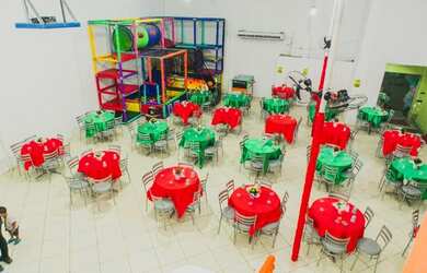 Imagem 3: Alugo imóvel p quem trabalha com eventos! Climatizada e Já com alguns brinquedos