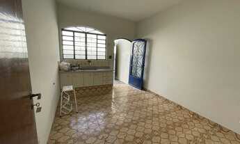 Imagem 3: Casa com 3 dormitórios para alugar, 190 m² por R$ 1.700/mês - Jardim das Rosas - President