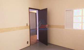 Imagem 5: 2 CASAS INDEPENDENTES, PRÓXIMO DO CENTRO DE BRAGANÇA PTA