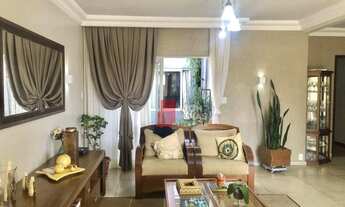 Imagem 2: Casa com 1 suíte com closet mais 2 dormitórios à venda, 308 m² por R$ 1.200.000 - Região d