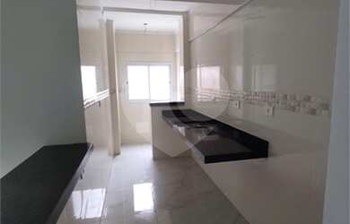 Imagem 3: Apartamento dois dormitórios com suíte, varanda gourmet -Vila Tupi -Praia Grande /SP