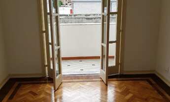 Imagem 5: Alugo/vendo amplo apartamento 2 quartos em edifício histórico na Glória