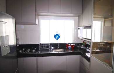 Imagem 6: Linda Casa Térrea no Jardim Botânico toda montada com armários