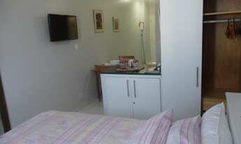 Imagem 4: Pitangueiras. Flat. Reformado. Climatizado. 01 Dormitório. 01 vaga. Vista para o Mar