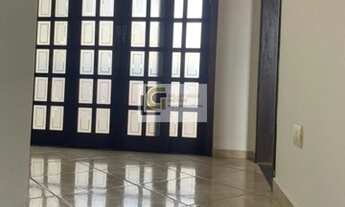 Imagem: Sobrado para aluguel tem 211 metros quadrados