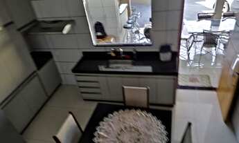 Imagem 6: Sobrado com renda ao lado