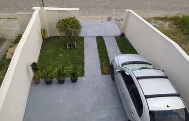 Imagem 2: Sobrado com 2 quartos sendo 1 suíte no Aririú