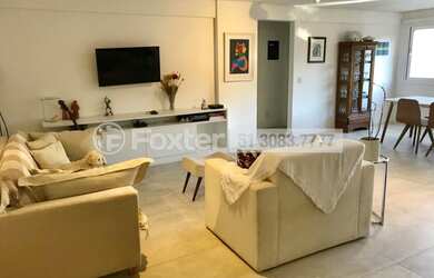 Imagem 2: Porto Alegre - Apartamento Padrão - Auxiliadora