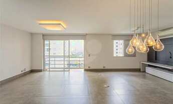 Imagem 3: Apartamento à venda no Brooklin de 132 metros quadrados com 2 dormitórios, 1 suíte e 2 vag