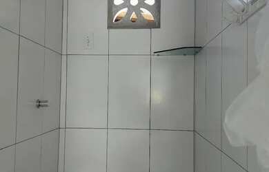 Imagem 3: Alugo casa 1 suíte,cozinha sala varanda