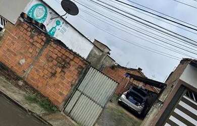 Imagem 4: Casa Casa com 1 vaga na garagem