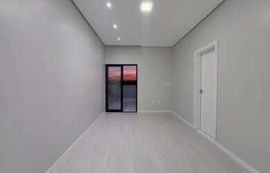 Imagem 7: Sobrado triplex no condominio arangua taua em Londrina