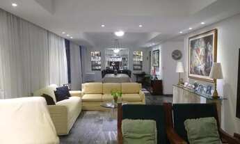 Imagem 3: Boa Viagem - 03 Qtos / 01 Suíte - 02 Vagas - 183 m² - Armários embutidos - Excelente local