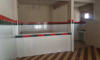 Imagem 2: Residencial (quitinete) ou Comercial (loja