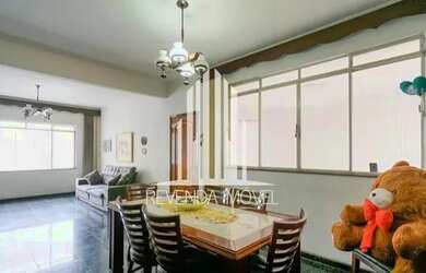 Imagem 5: Casa Espaçosa Casa com 4 dormitórios