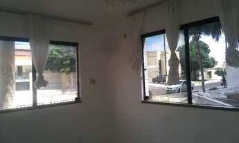 Imagem 5: Alugo apto em Candelária 3/4 sendo duas suítes em ótima localização