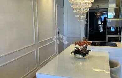 Imagem 7: Apartamento mobiliado com 2 quartos/dormitórios sendo 1 suíte à venda no Centro - Florianó