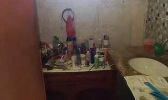 Imagem 2: Casa com amplo quintal