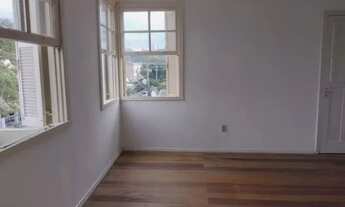 Imagem 3: Porto Alegre - Apartamento Padrão - Menino Deus