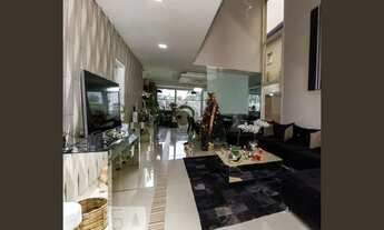 Imagem 2: Casa para Aluguel - Bella Citta, 3 Quartos, 500 m2