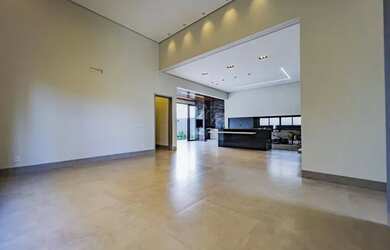 Imagem 3: Belíssima Casa Nova- Acabamento Personalizado - Condomínio com lazer fantástico