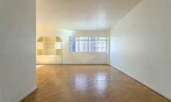 Imagem 5: Apartamento para aluguel e venda possui 180 metros quadrados com 3 quartos