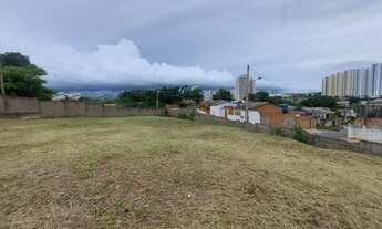 Imagem 6: Terreno de esquina no Bairro Dom Bosco - Cuiabá - MT com 700 m², próximo ao Shopping Panta