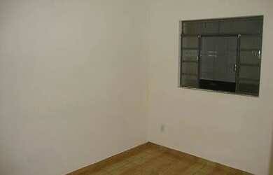 Imagem 4: CASA GEMINADA DE 03 QUARTOS NO MILIONÁRIOS