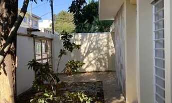 Imagem 4: Casa à venda em Centro com 183 m², 3 quartos, 1 suíte, 2 vagas