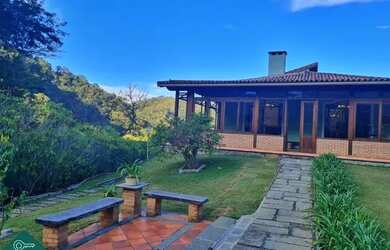 Imagem 2: Casa de condomínio para venda tem 386 metros quadrados com 3 quartos em Bonsucesso - Petró