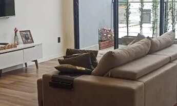 Imagem 4: Casa térrea no condomínio Laguna em Várzea Paulista para venda com 3 quartos, 1 suíte e 4