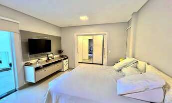 Imagem 7: Belíssima Casa Duplex à Venda com 287,55m² / DCE / Piscina Privativa / Suíte com closet