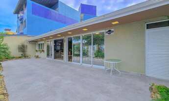 Imagem 3: Casa com 7 dormitórios à venda, 598 m² por R$ 6.900.000,00 - Centro - Guaratuba/PR