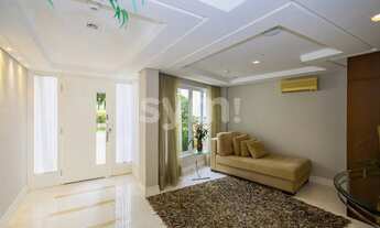 Imagem 2: Casa em Condomínio 618m² 4 Quartos com Piscina