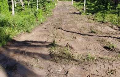 Imagem 6: Terreno com accesso ao rio e no centro do poxim 500 r$ por mes sem entrada