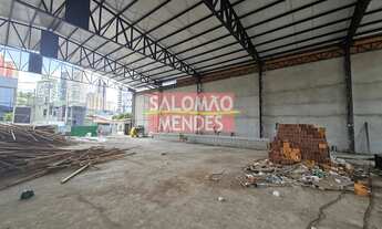 Imagem 4: Loja junto a Doca . 1200m2, salão de vendas e mezanino