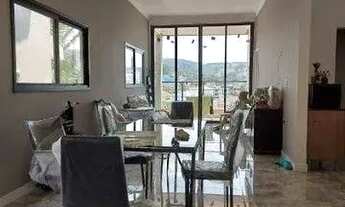 Imagem: Sobrado à venda em Santana de Parnaíba