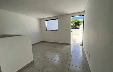 Imagem 3: Sobrado Novo Para Locação 03 dormitórios sendo uma suíte com sacada